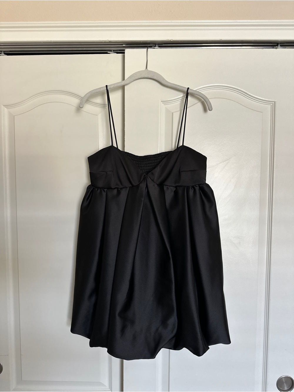 Divided H&M Black Bubble Babydoll Silky Little Black Dress Size Medium